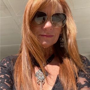 Authentic Oliver peoples Elsie GOLD. These are same style that Gemma wore on SOA